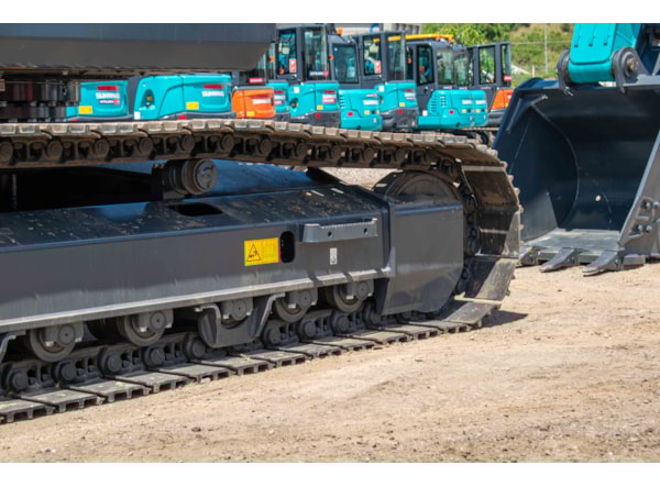 Piese Excavator senile SUNWARD SWE215F-5A de vanzare